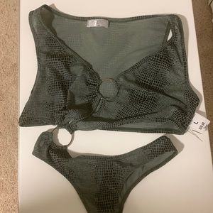 One piece swim suit new with tag ,great quality